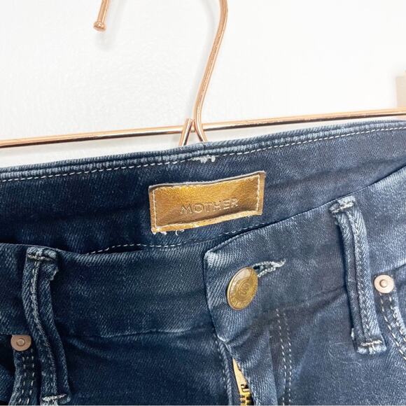 MOTHER The Looker Crop Jeans in Coffee, Tea, or Me? Wash Size 25 - Picture 6 of 10